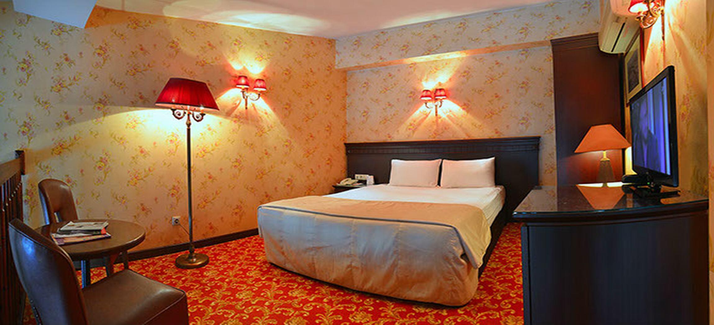 Hotel Pera Rose & Hb 4*