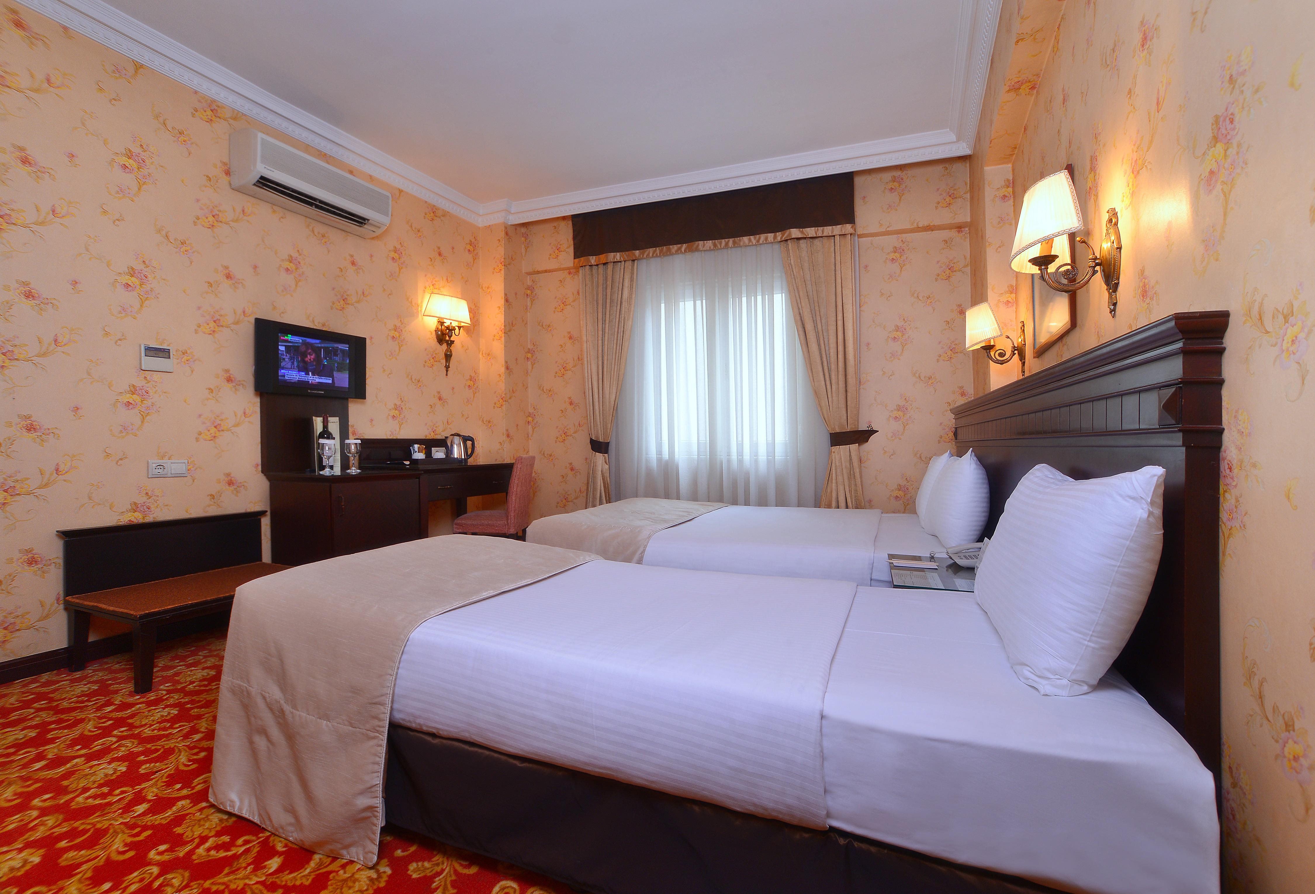 Pera Rose & Istambul