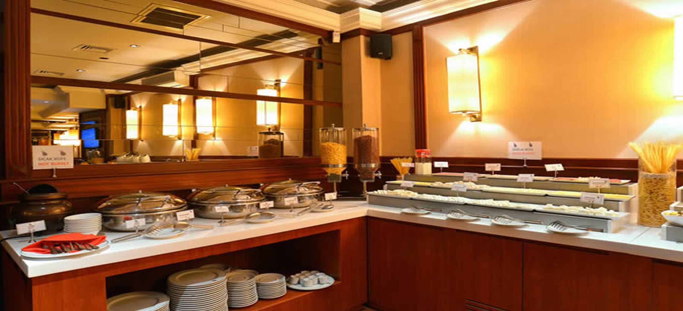 Hotel Pera Rose 4*