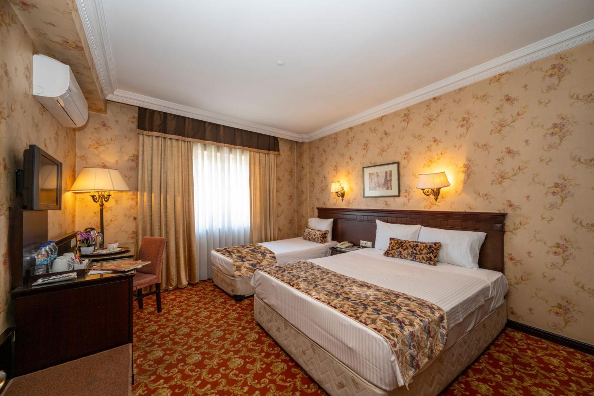 Pera Rose & Hb 4* Istambul